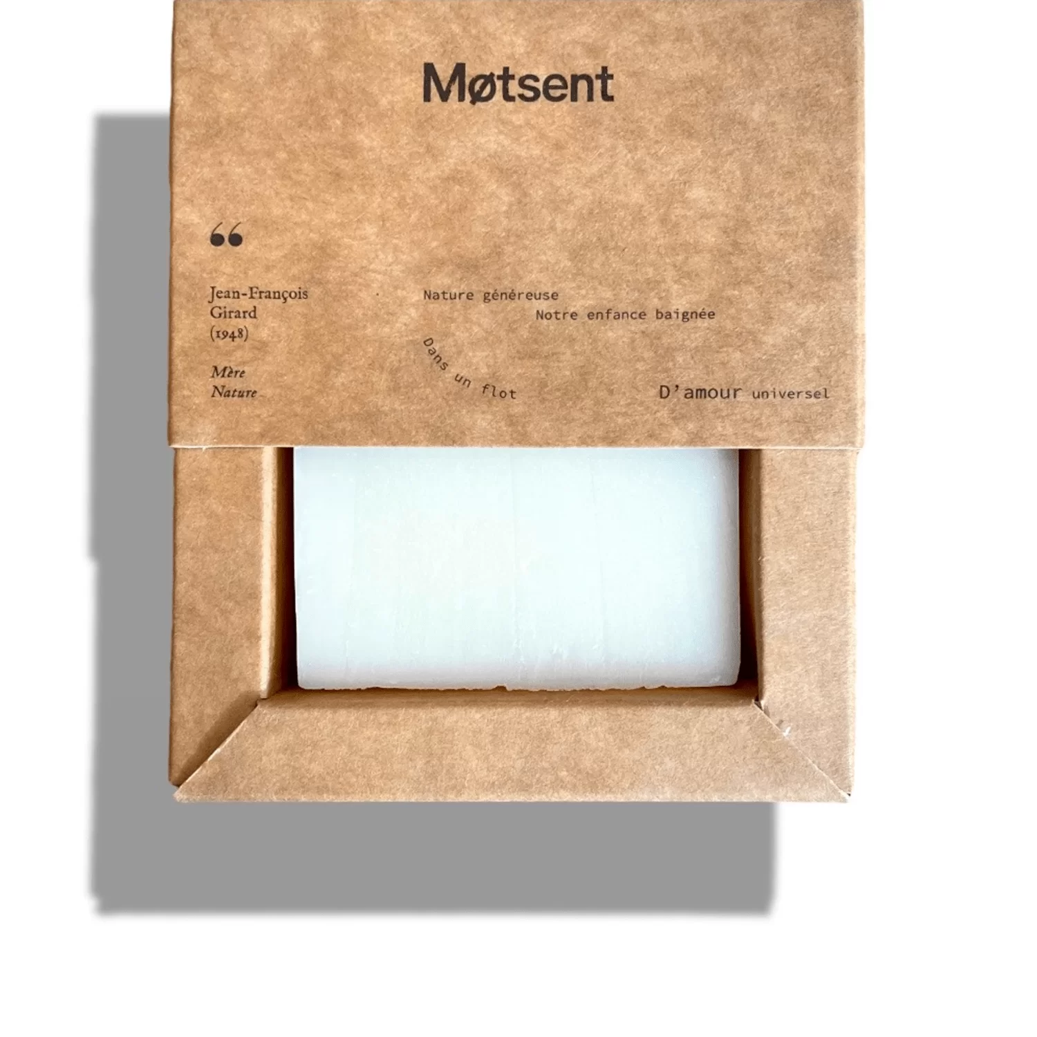 Nettoyant visage, savon hypoallergénique pour bébé – nourrissant et réparateur au karité bio Nettoyant visage, savon hypoallergénique pour bébé, sans parfum. Nourrit et répare les peaux très sensibles, abîmées, sèches ou atopiques.